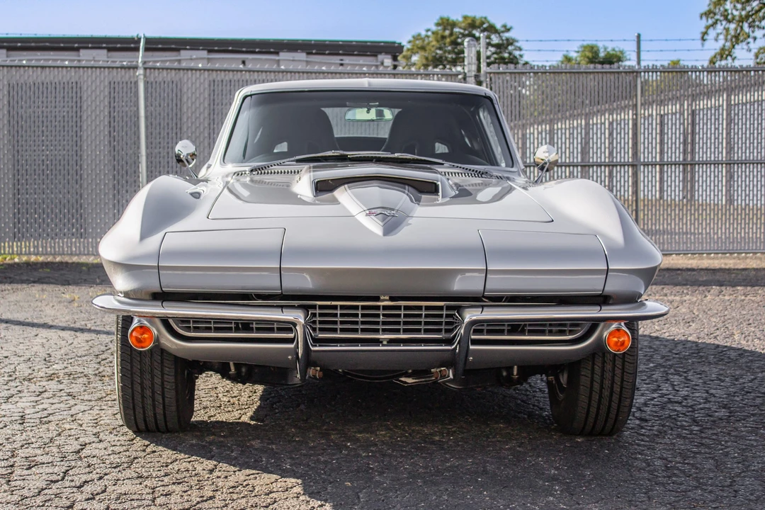 1966 Chevrolet Corvette C2 - Image 10 of 31