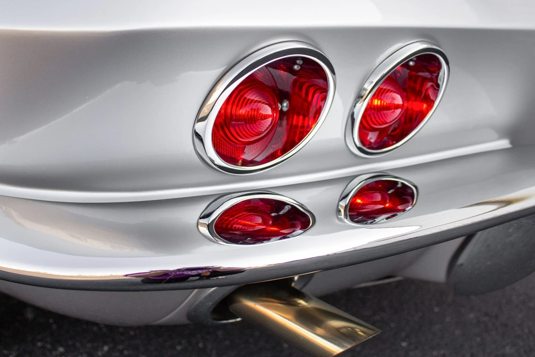 1966 Chevrolet Corvette C2 - Image 30 of 31