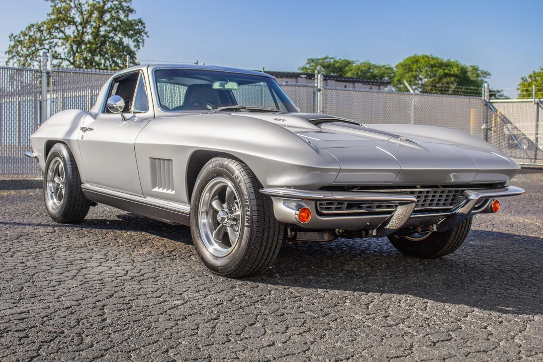 1966 Chevrolet Corvette C2 - Image 9 of 31