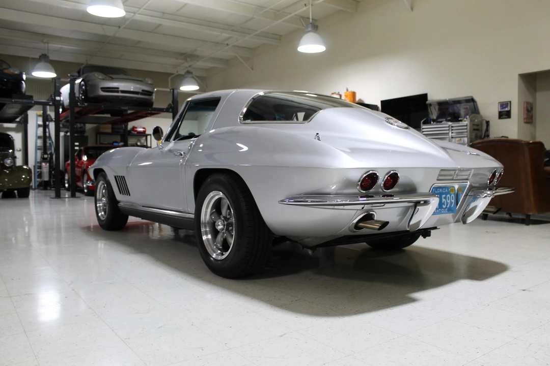 1966 Chevrolet Corvette C2 - Image 13 of 31