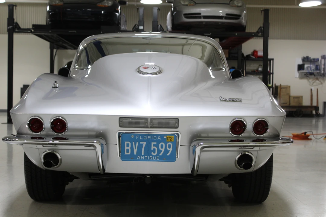 1966 Chevrolet Corvette C2 - Image 14 of 31