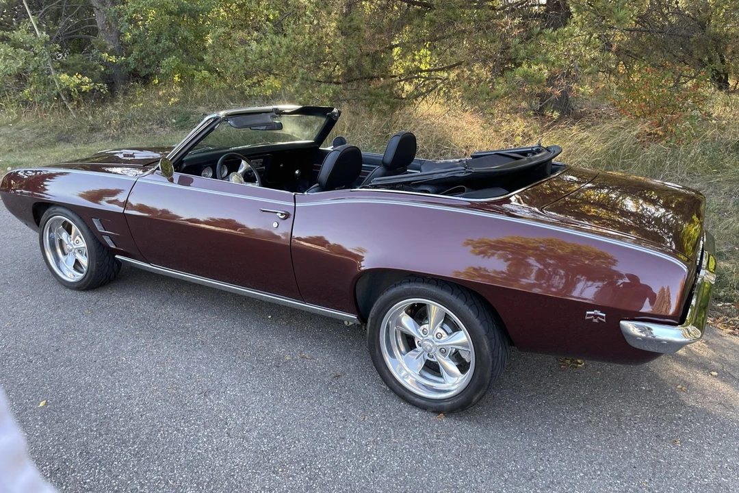 1969 Pontiac Firebird 1st Gen - Image 25 of 31