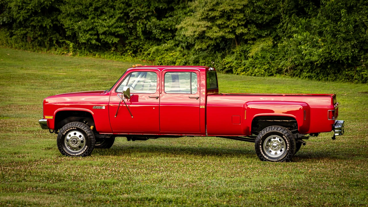 1985 GMC C/K 3rd Gen - Image 16 of 31