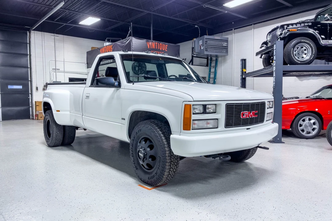 1989 GMC Sierra 1st Gen - Image 2 of 31