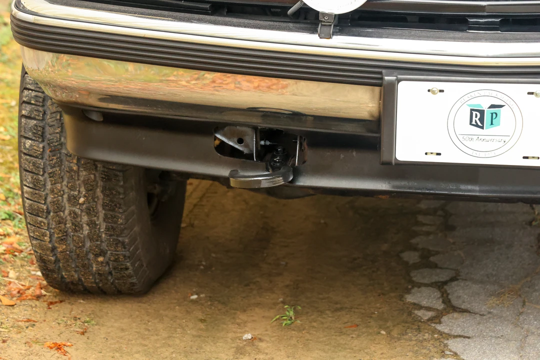 1995 Chevrolet Suburban 8th Gen - Image 28 of 31