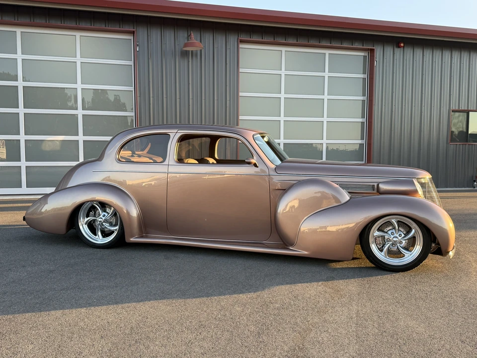 1937 Oldsmobile - Image 18 of 31