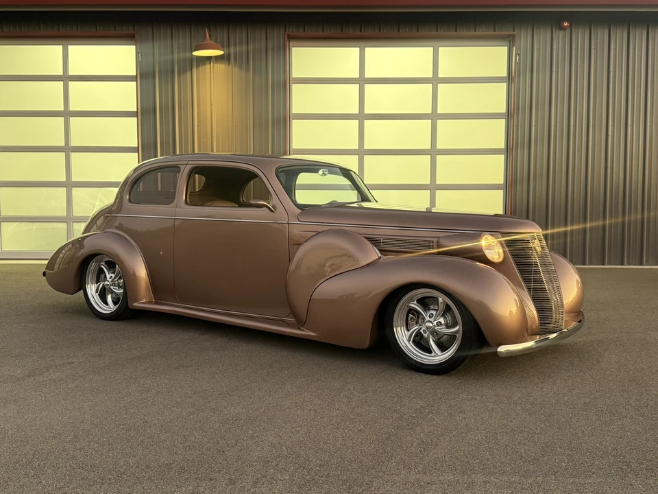 1937 Oldsmobile - Image 19 of 31