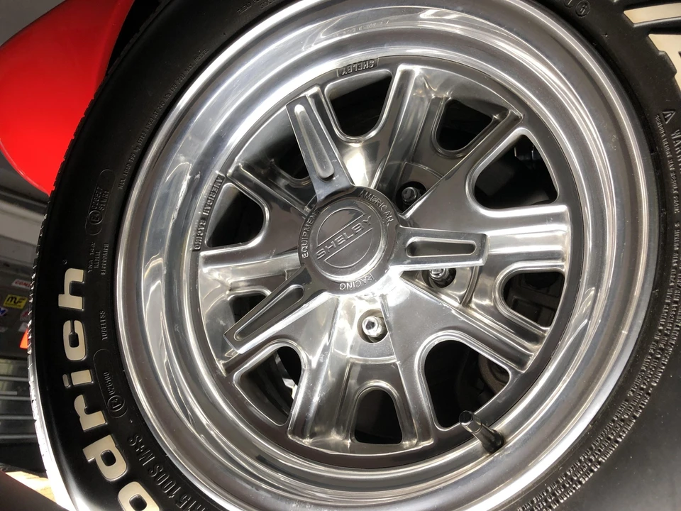 Chevrolet Corvette C2 - Image 31 of 31