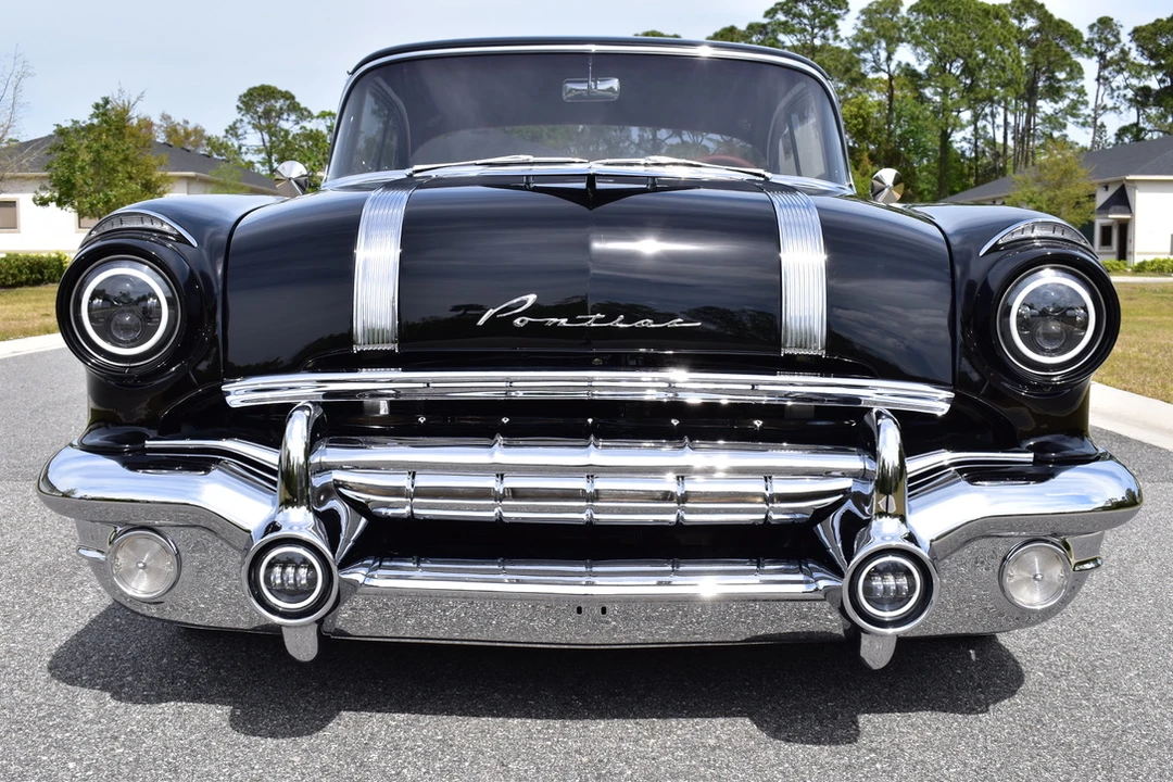 1956 Pontiac Chieftain - Image 13 of 31