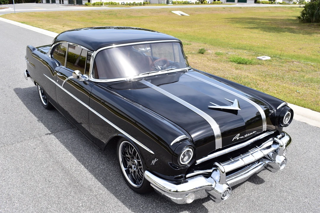 1956 Pontiac Chieftain - Image 16 of 31