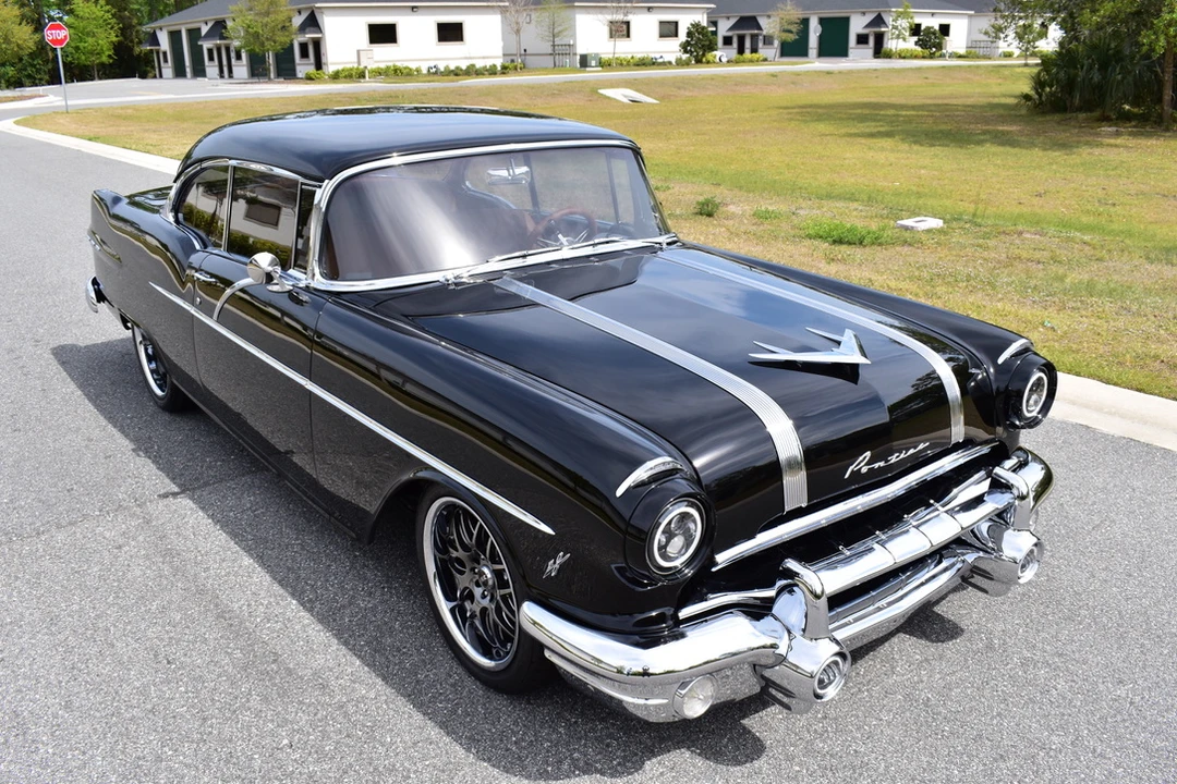 1956 Pontiac Chieftain - Image 17 of 31