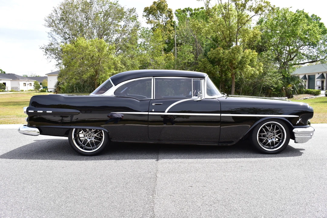 1956 Pontiac Chieftain - Image 21 of 31