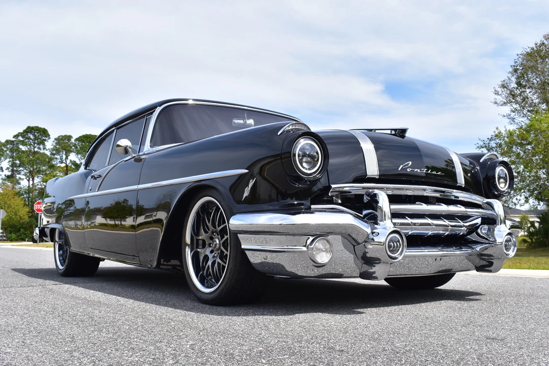 1956 Pontiac Chieftain - Image 15 of 31