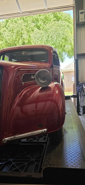 Ford Hot Rod - Image 25 of 31