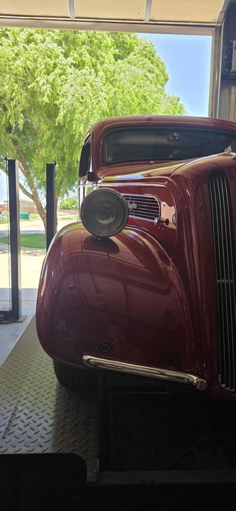 Ford Hot Rod - Image 24 of 31