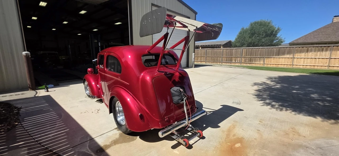 Ford Hot Rod - Image 15 of 31
