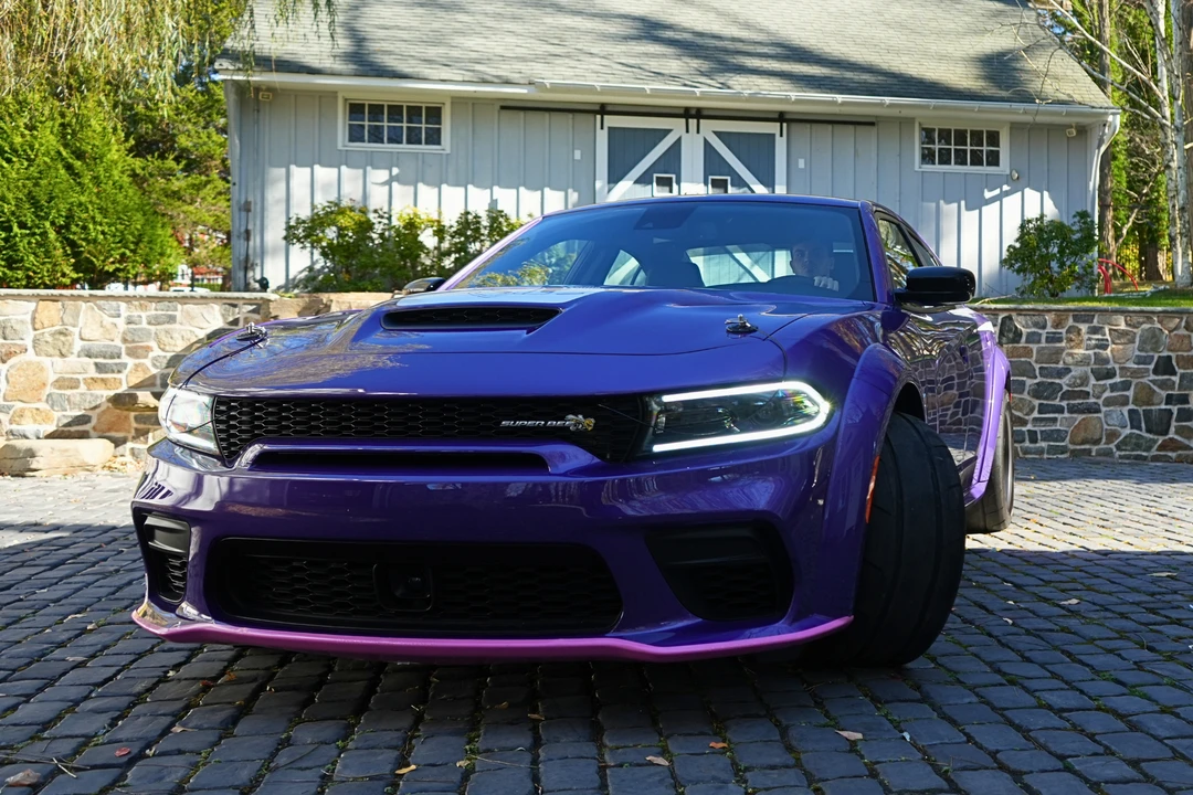 2023 Dodge Charger 7th Gen - Image 2 of 31