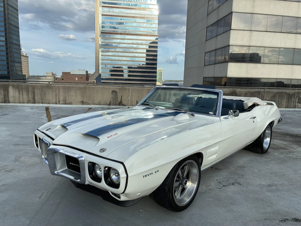 1969 Pontiac Firebird 1st Gen - Image 9 of 31