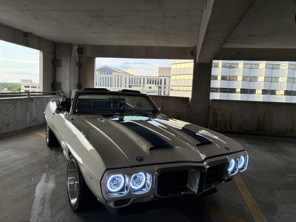 1969 Pontiac Firebird 1st Gen - Image 25 of 31
