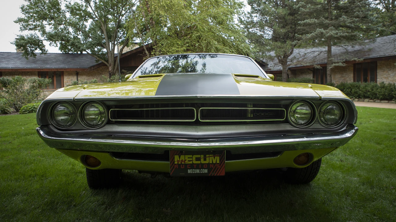 1971 Dodge Challenger 1st Gen - Image 9 of 31