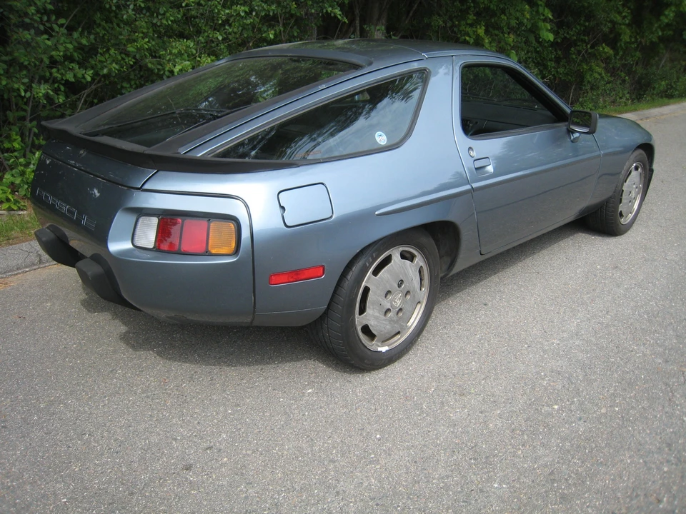 1983 Porsche 928 S - Image 6 of 31