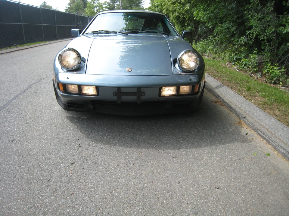 1983 Porsche 928 S - Image 13 of 31
