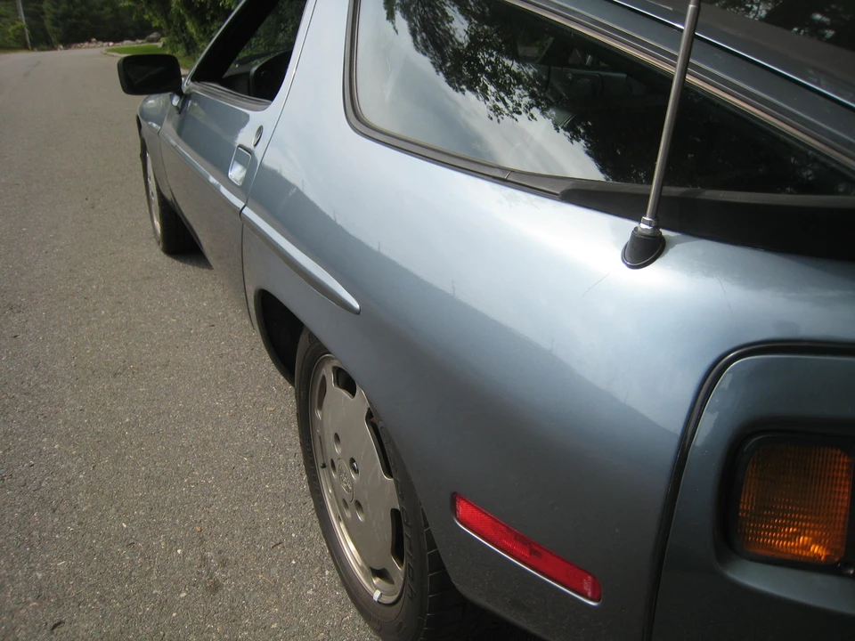 1983 Porsche 928 S - Image 17 of 31