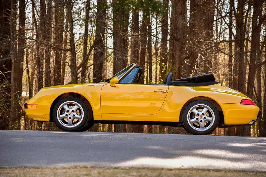 1996 Porsche 993 Carrera - Image 9 of 31
