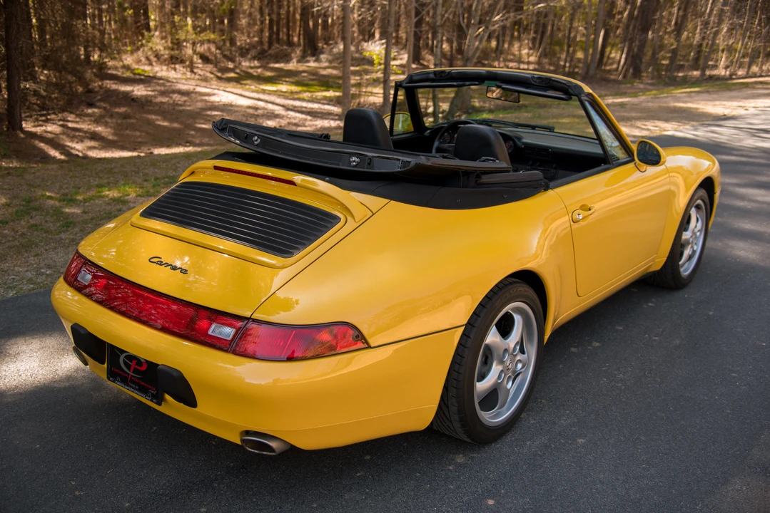 1996 Porsche 993 Carrera - Image 24 of 31