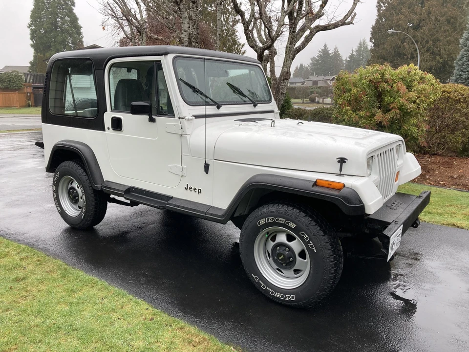 1992 Jeep YJ Wrangler - Image 20 of 31