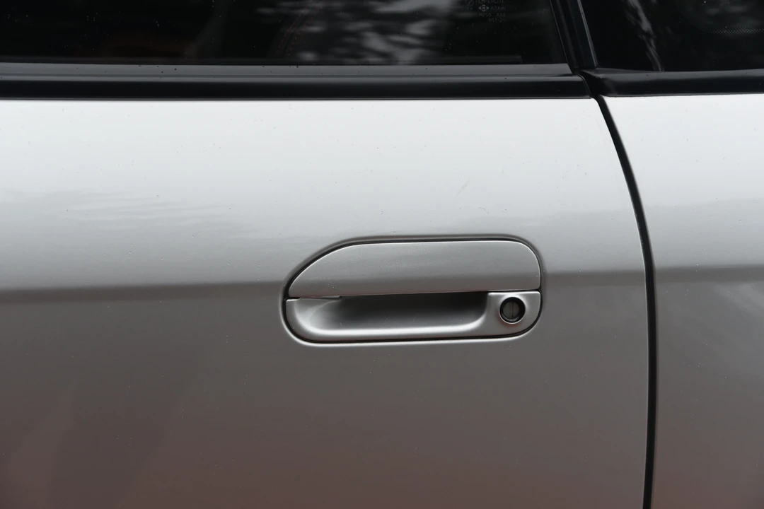 1993 Nissan R32 Skyline GT-R 8th Gen - Image 18 of 31