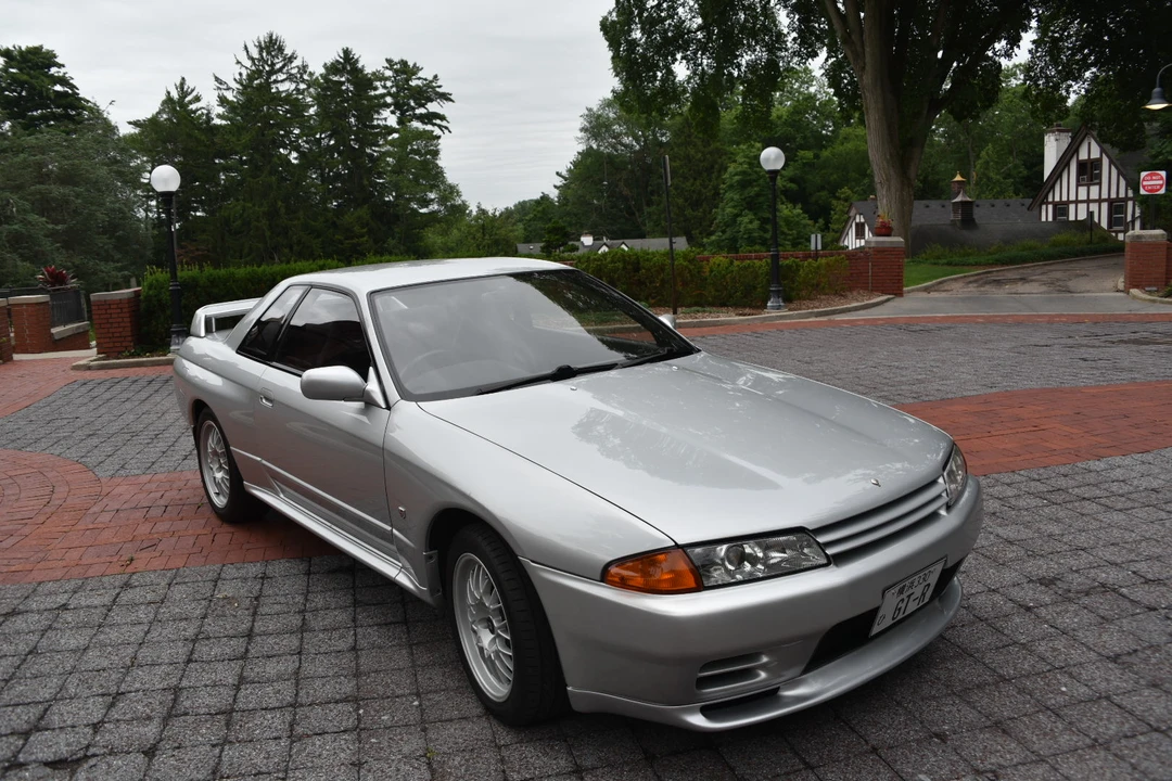 1993 Nissan R32 Skyline GT-R 8th Gen - Image 10 of 31