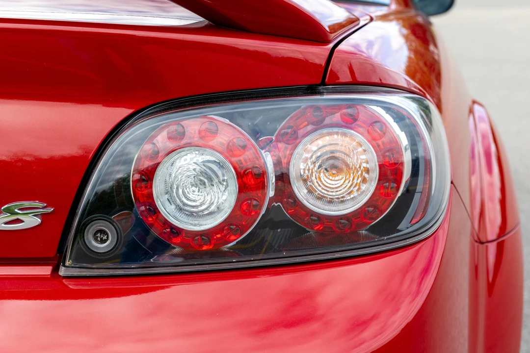 2010 Mazda RX-8 2nd Gen - Image 25 of 31
