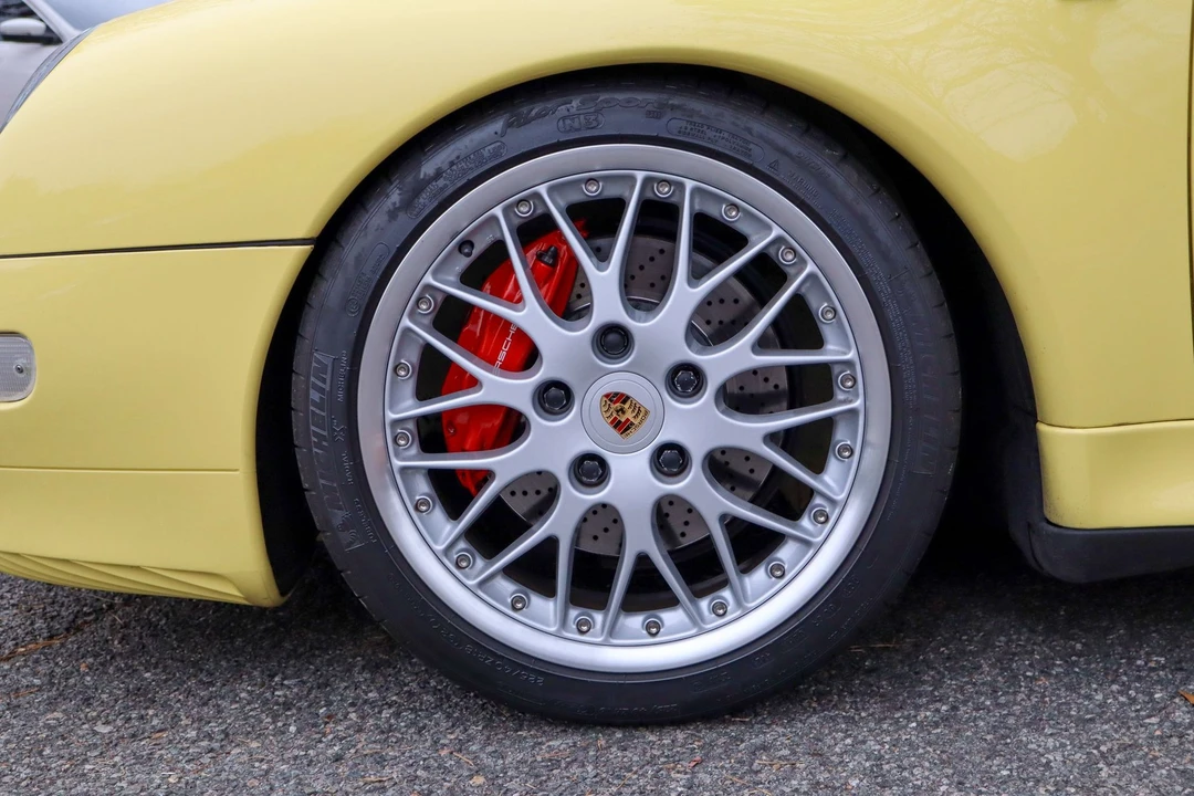 1997 Porsche 993 Carrera 4S - Image 9 of 31
