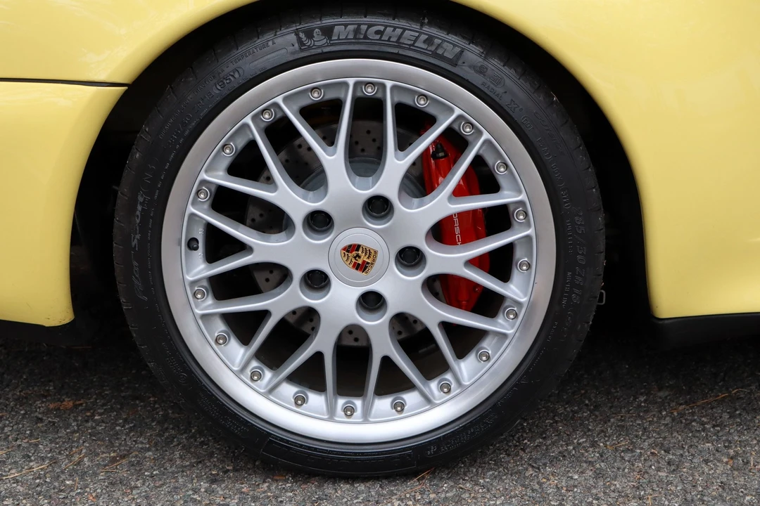 1997 Porsche 993 Carrera 4S - Image 11 of 31
