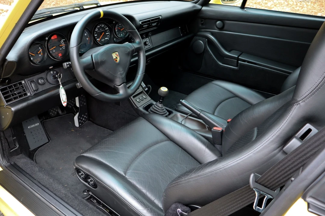 1997 Porsche 993 Carrera 4S - Image 27 of 31