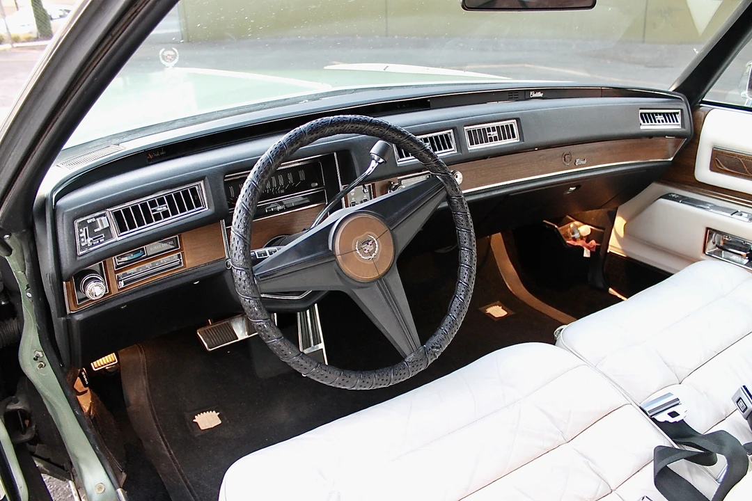1975 Cadillac Eldorado 9th Gen - Image 24 of 31