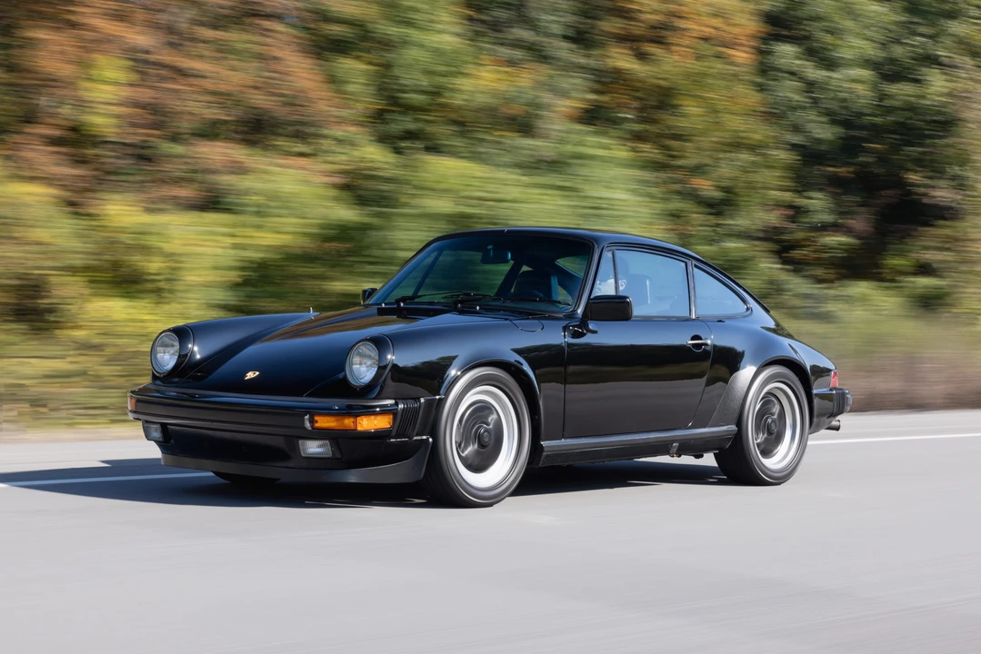 1984 Porsche 911 Carrera 3.2 - Image 2 of 31