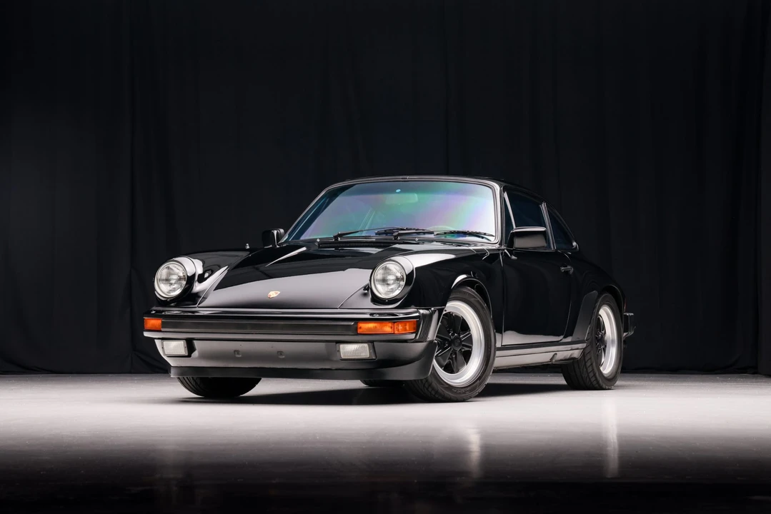 1984 Porsche 911 Carrera 3.2 - Image 4 of 31