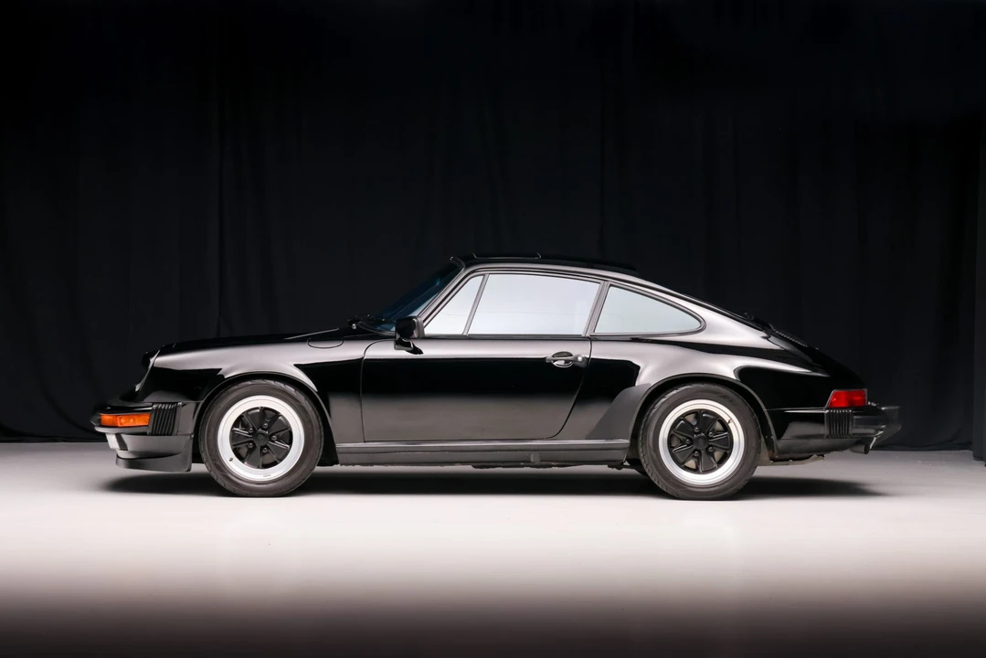 1984 Porsche 911 Carrera 3.2 - Image 7 of 31