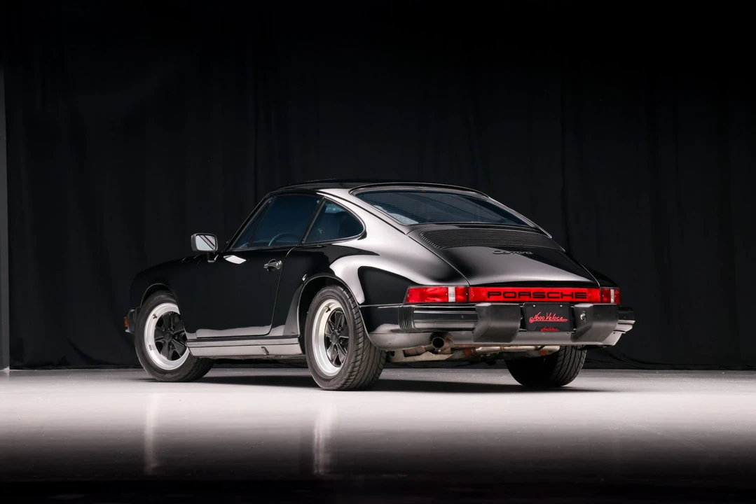 1984 Porsche 911 Carrera 3.2 - Image 12 of 31