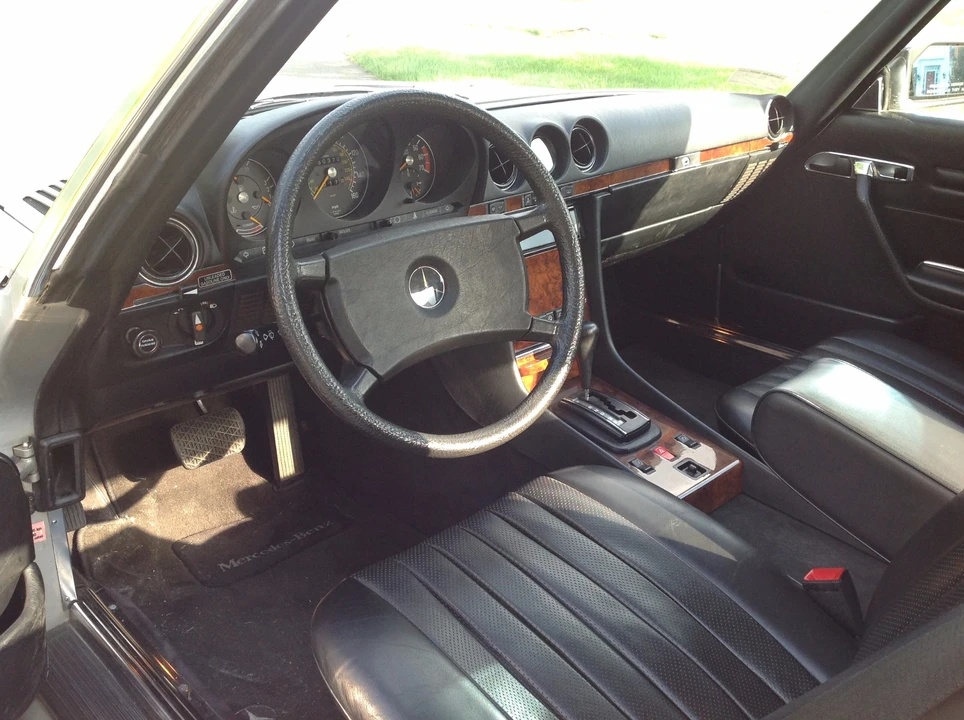 1985 Mercedes-Benz R107 SL-Class - Image 14 of 31