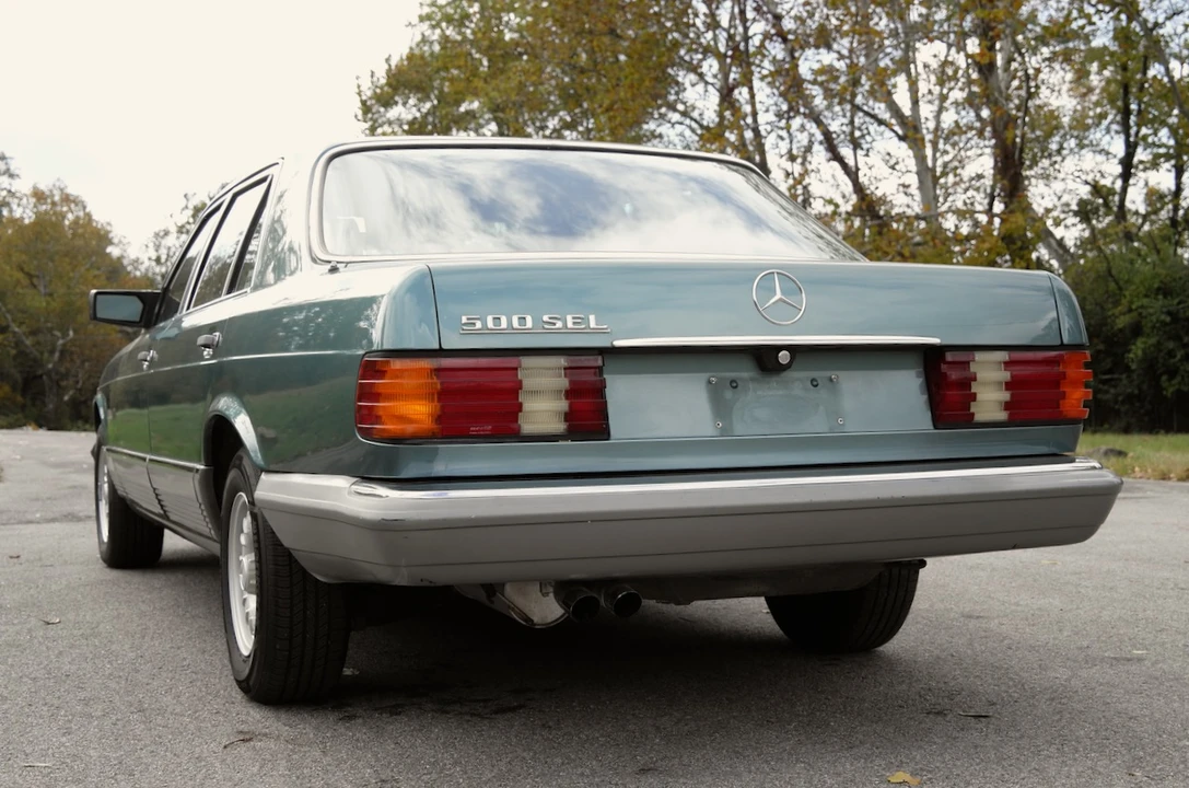 1985 Mercedes-Benz W126 S-Class Sedan - Image 14 of 31