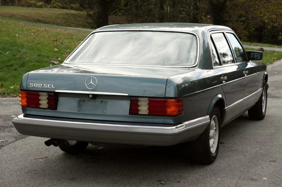 1985 Mercedes-Benz W126 S-Class Sedan - Image 16 of 31