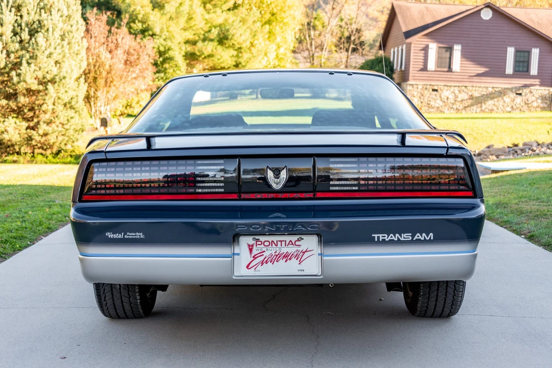 1985 Pontiac Firebird Trans Am 3rd Gen - Image 7 of 31