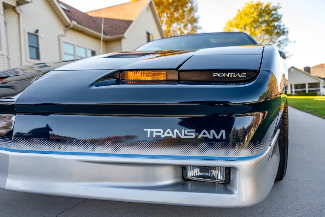 1985 Pontiac Firebird Trans Am 3rd Gen - Image 17 of 31