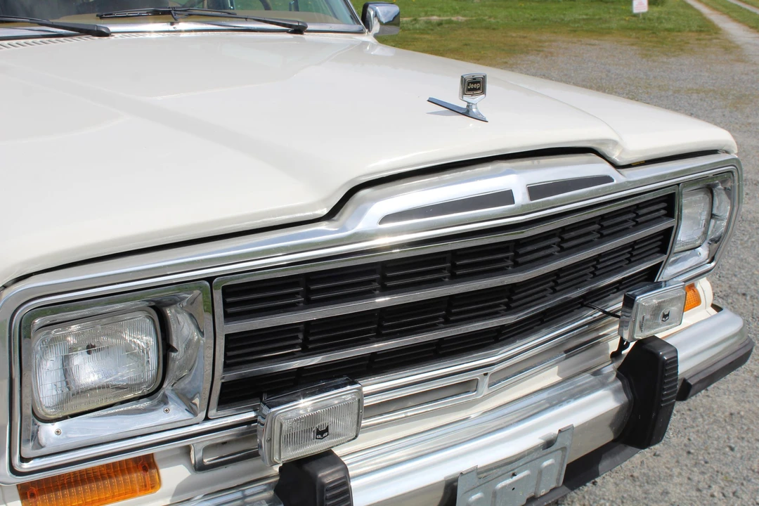 1986 Jeep SJ Grand Wagoneer - Image 27 of 31