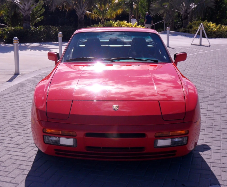 1987 Porsche 944 Turbo - Image 14 of 31