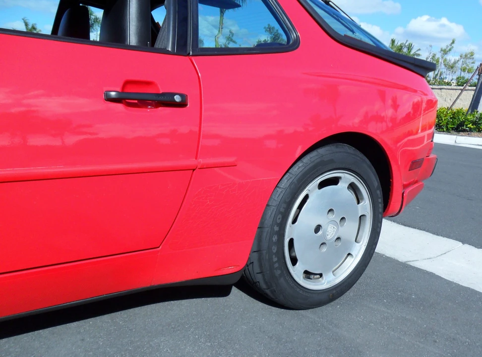 1987 Porsche 944 Turbo - Image 23 of 31