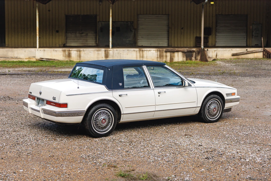 1988 Cadillac Seville - Image 7 of 31